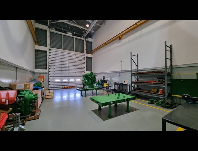 4,633M² WAREHOUSE FOR SALE IN HUGHES